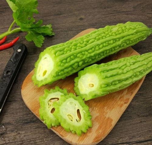 吃瓜吃花又吃蛙是什么歌,探寻流行歌曲中的趣味生活