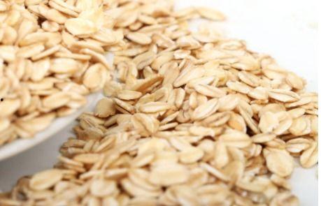 吃麦片能吃哈密瓜吗,健康早餐新选择