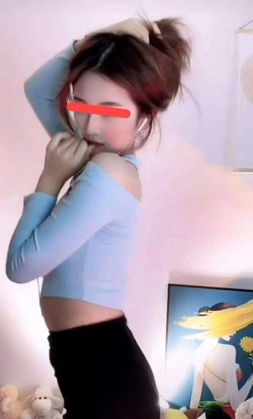 黄骚视频,揭秘网络红人的魅力与影响力